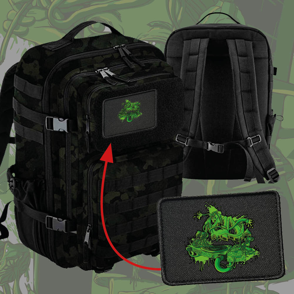 Batoh s vyměnitelnými patchemi 35L